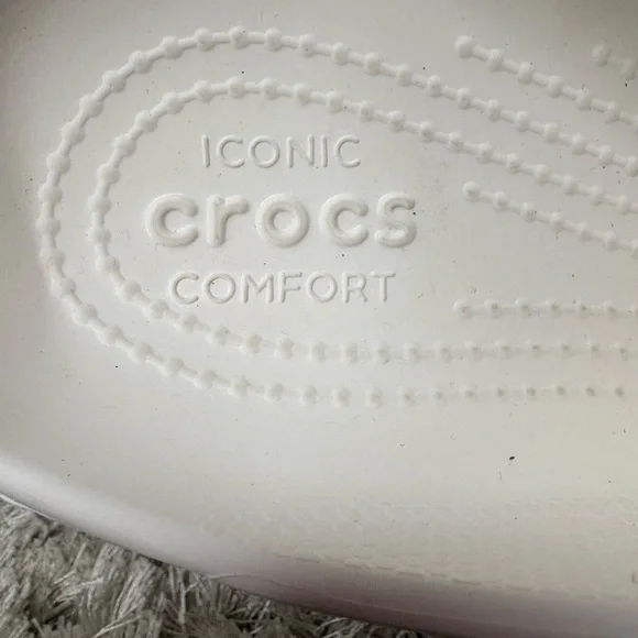 Platform Crocs Classic Clog - White - Picture 7 of 7